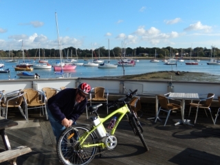 Nick Ward to 'sail' around Isle of Wight - by Bike!